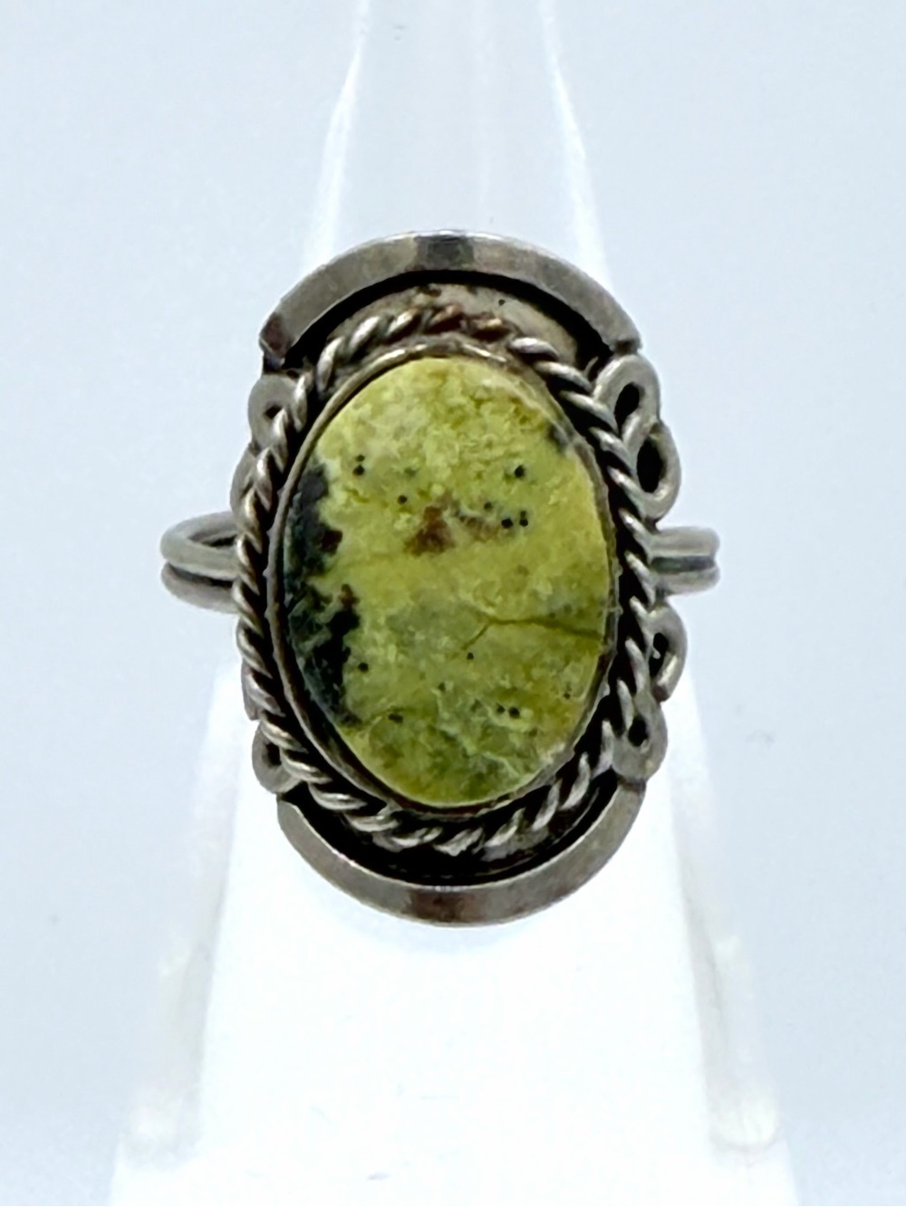 Sterling Silver Serpentine Natural Stone Yellow Green Woman’s Ring Jewelry